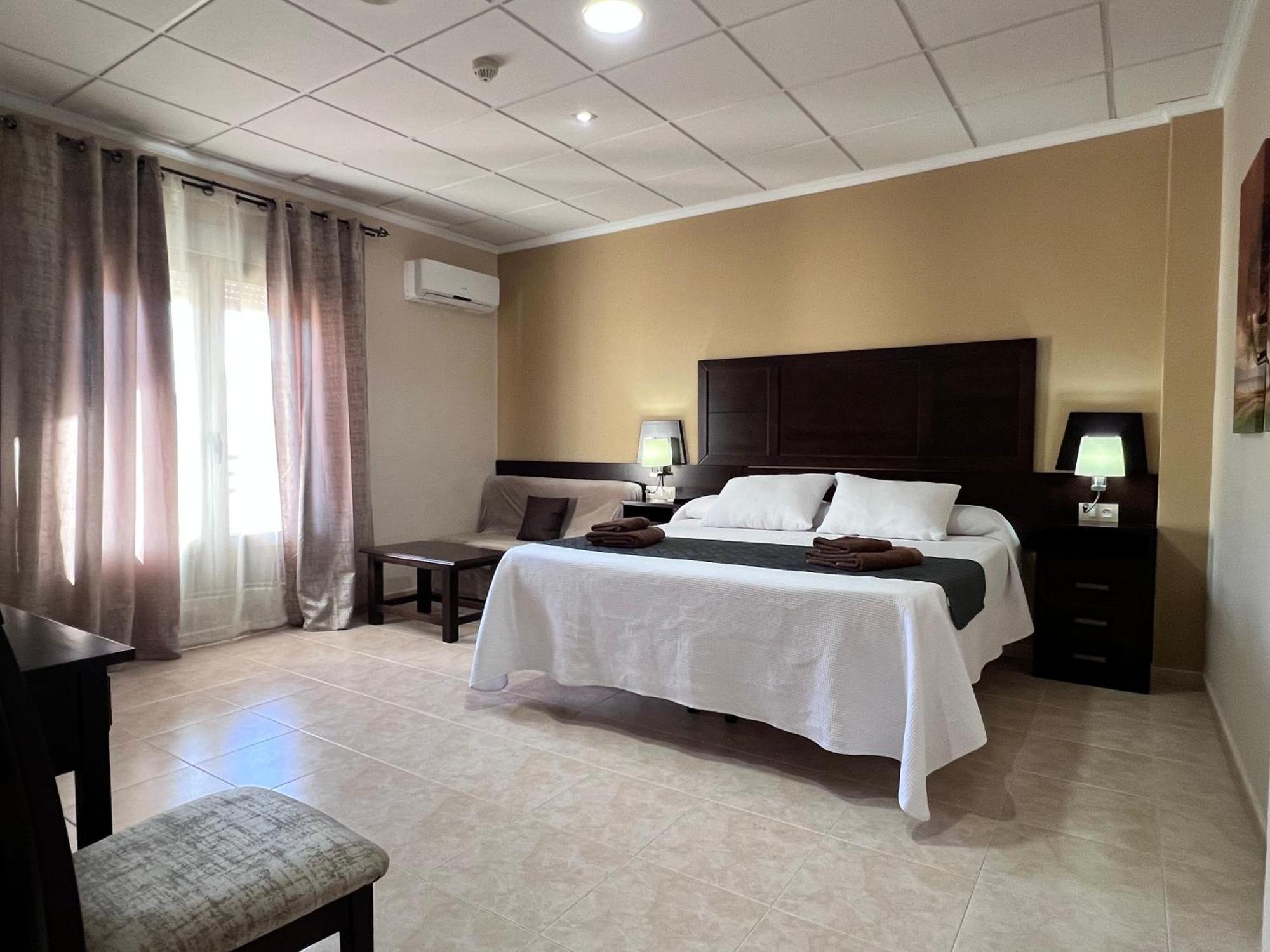 Hotel Don Juan Puente de Génave Εξωτερικό φωτογραφία